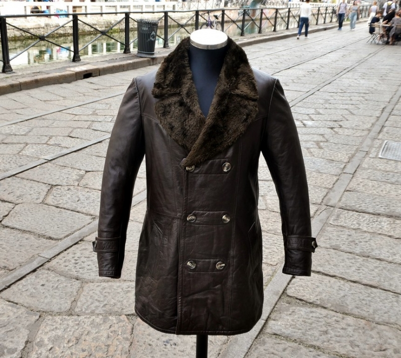 Trench pelle marrone scuro collo e interno in pell