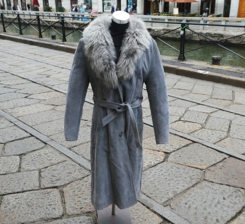 Shearling coat woman size 44