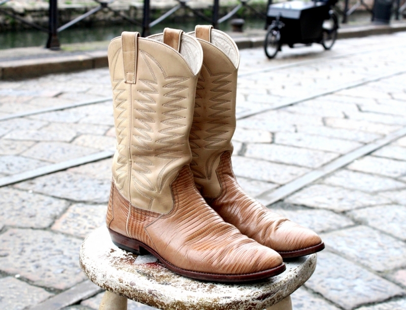Vintage beige leather boots texan size 44