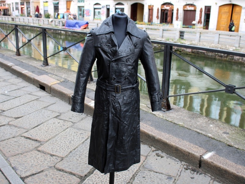 Trench coat in vera pelle vintage anni 70 doppiope