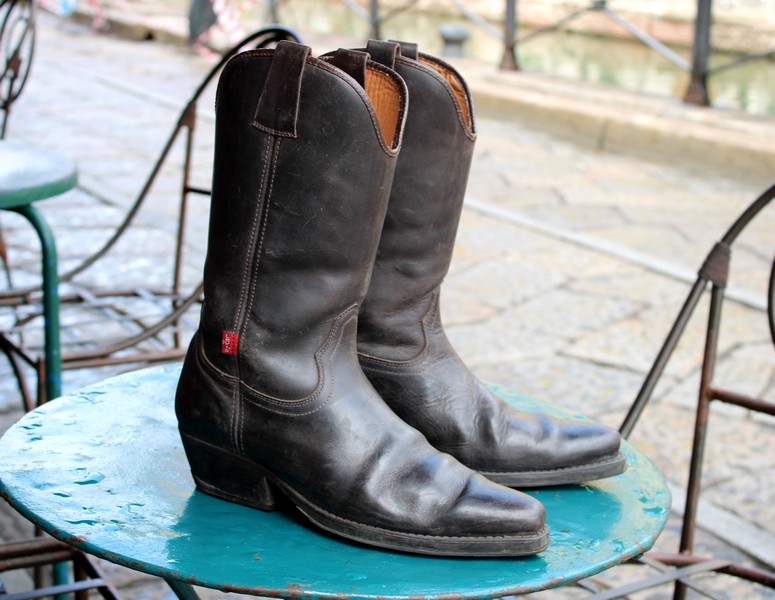 Stivali pelle biker marrone cuoio scuro Levis vin