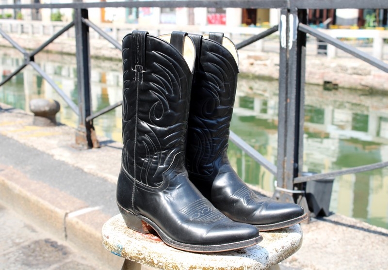 Vintage leather boots size 42 tony mora