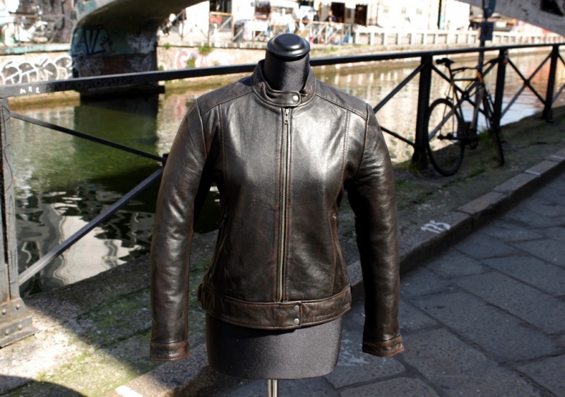 Giubbotto pelle Guendj stile moto marrone invecchi