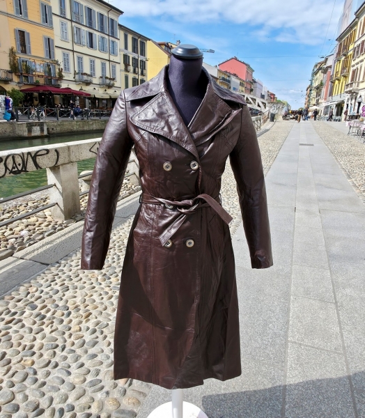 Trench Pelle Marrone Vintage Doppiopetto Donna tag