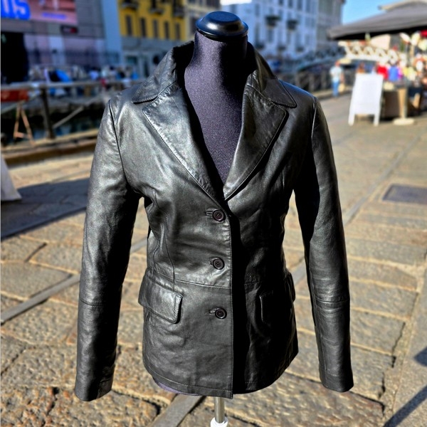 Vintage leather jacket size M