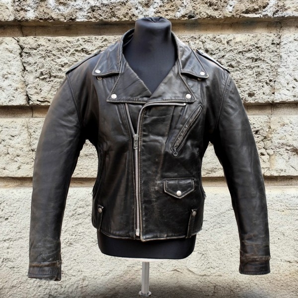 Schott Perfecto leather jacket size 44 